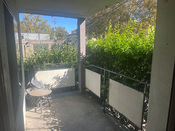 4th image of 33 Atlas Ave APT 5