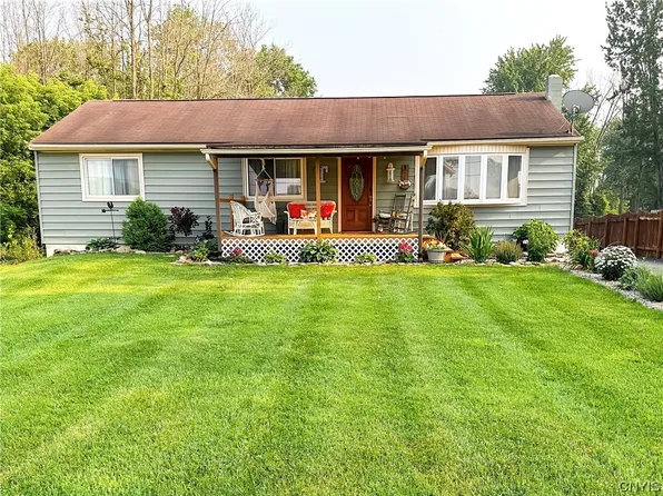 311 Roberts St, Canastota, NY 13032