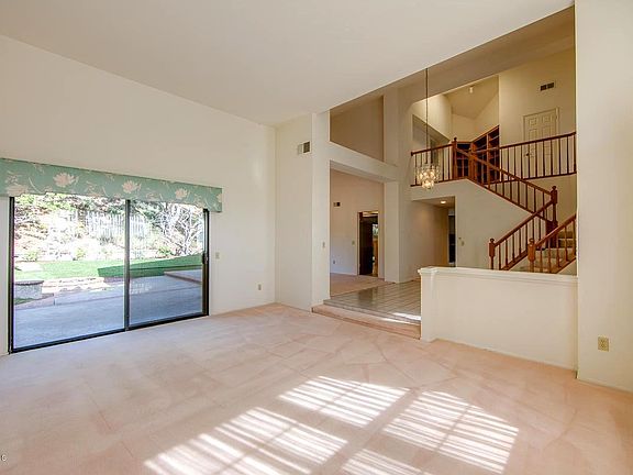 5th image of 769 Lynnmere Dr
