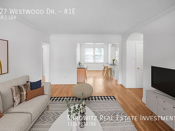4th image of 827 Westwood Dr APT 1E