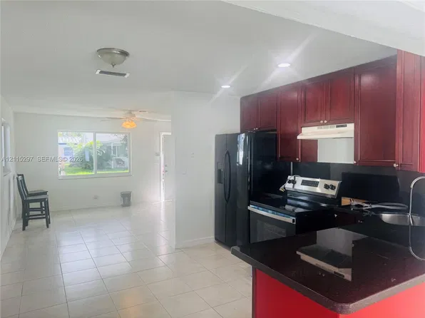 4571 NW 16th Way, Fort Lauderdale, FL 33309