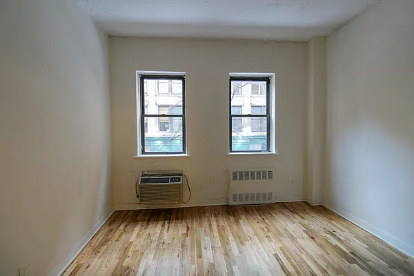 Rented by Corcoran | media 16