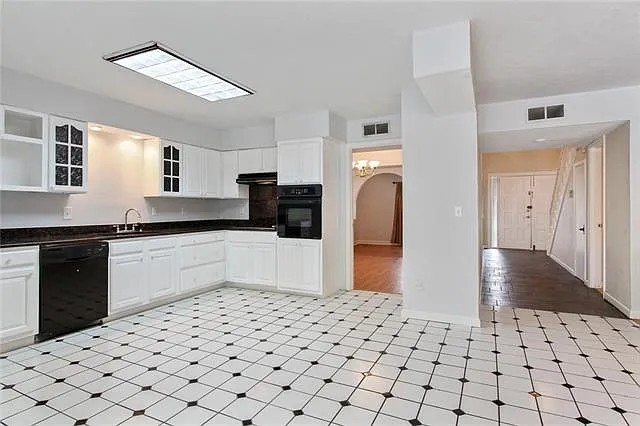 4701 Tabony St — Photo 5