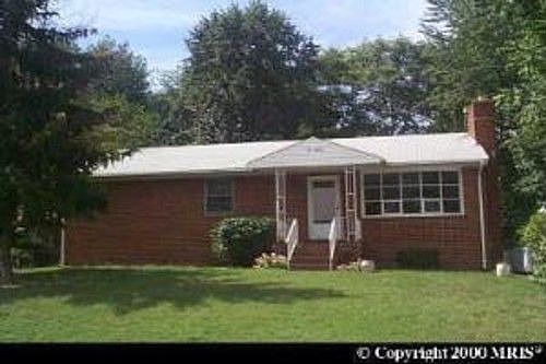 1st image of 215 Ditty Ct