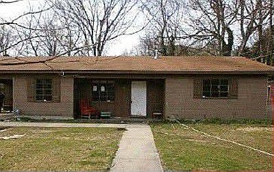 5th image of 213 Hillside Dr
