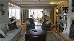 4th image of 7201 Adena Ct