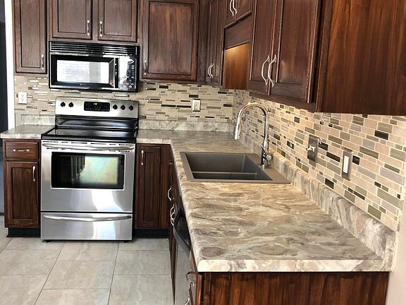 2nd image of 7315 Creekside Dr