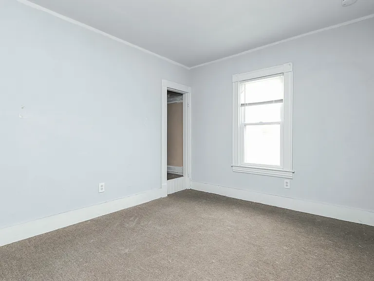 406 Front St #1 — Photo 25