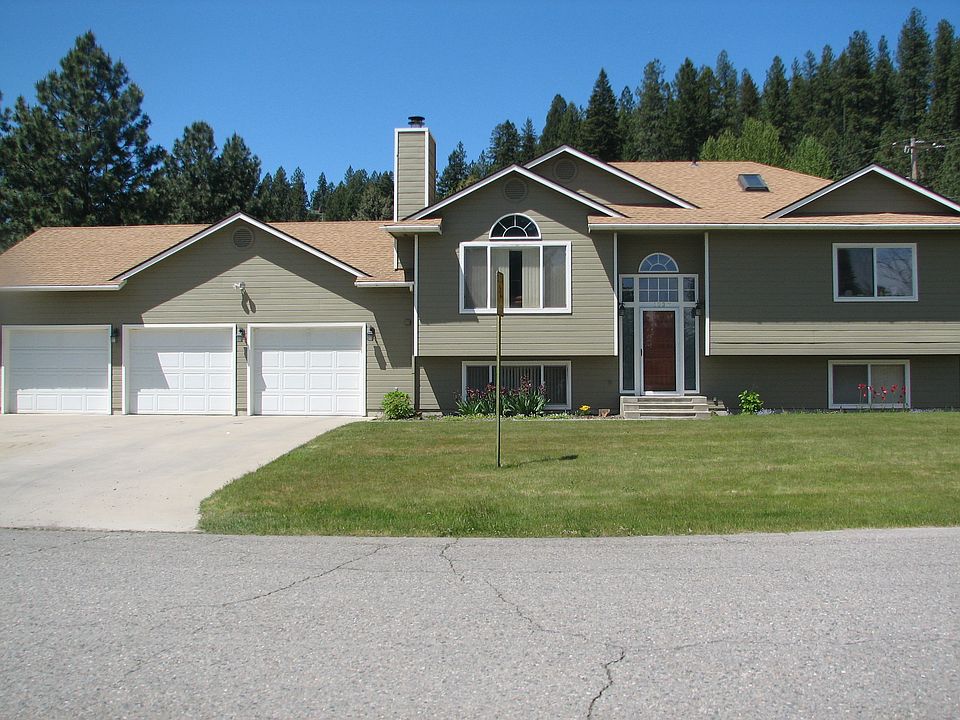 Large 3 Car Garage