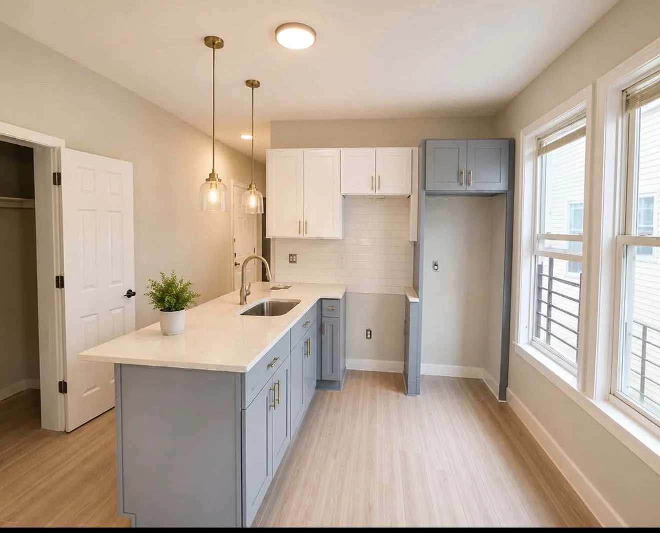 3 bed, $2,295 — Photo 1