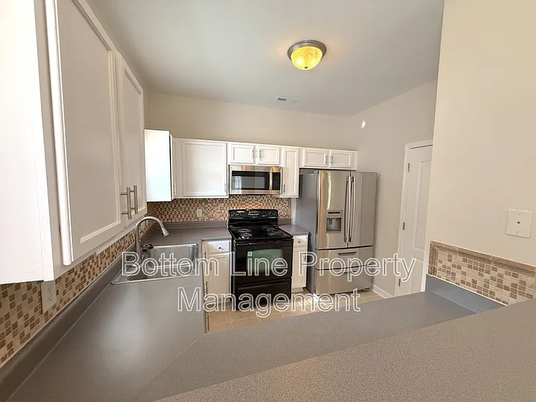 13129 Windy Lea Ln — Photo 7