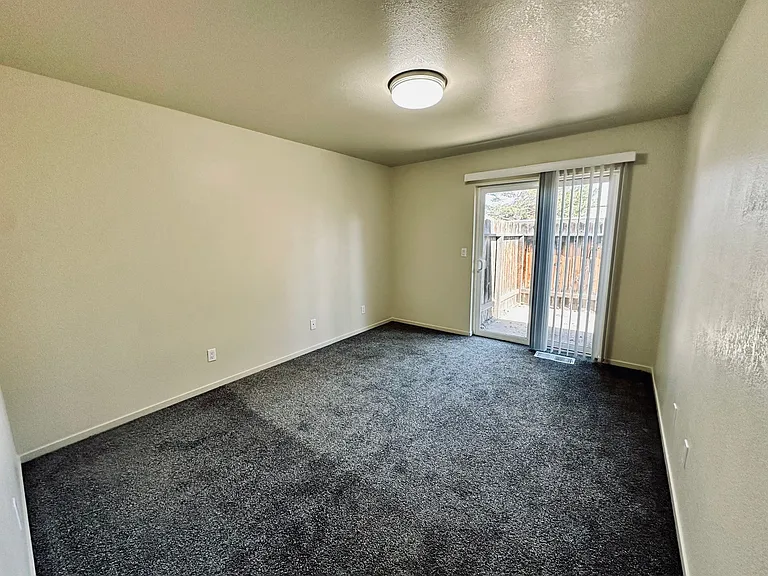 Quail Manor Townhomes — Photo 17