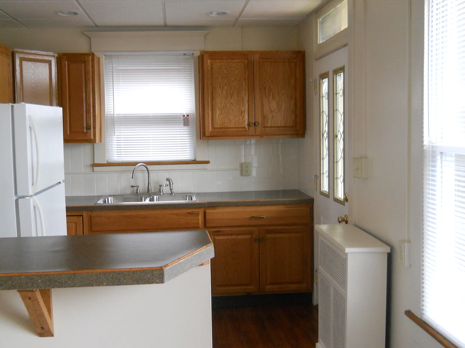 1 bed, 900 sqft, $815 — Photo 1