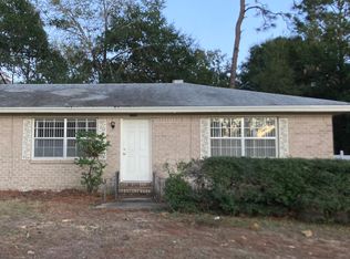 180 Nordberg Ave APT B, Valparaiso, FL 32580