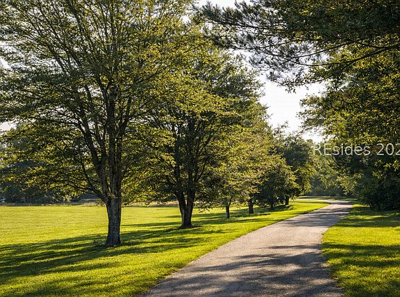 3rd image of 342 R&m Plantation Cir