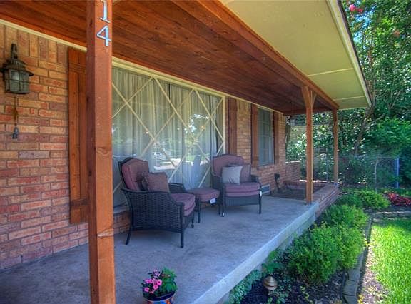 2nd image of 814 Kingsbridge Dr