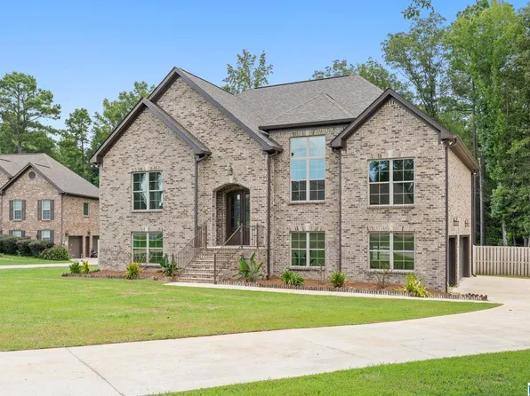1047 Creel Dr, Moody, AL 35004