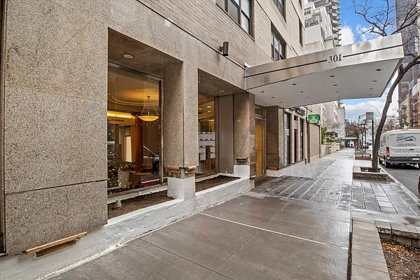 301 East 48th Street #4C in Turtle Bay, Manhattan | StreetEasy