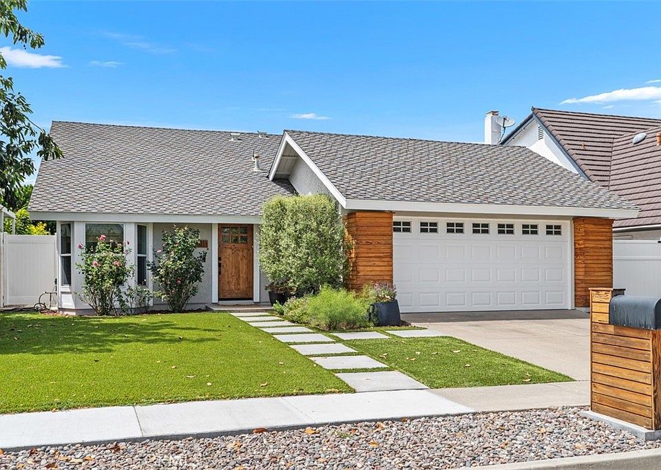 1st image of 14811 Alder Ln