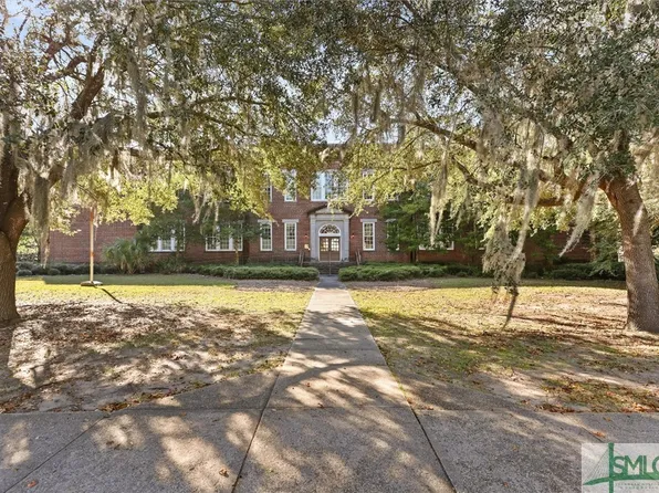1835 Skidaway Road #201, Savannah, GA 31404