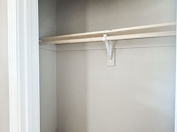 3rd image of 2392 Edgewood Ave NE #15