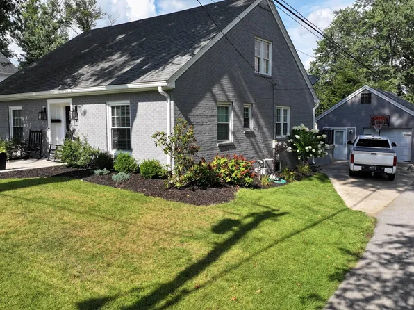 207 10th St, Carrollton, KY 41008