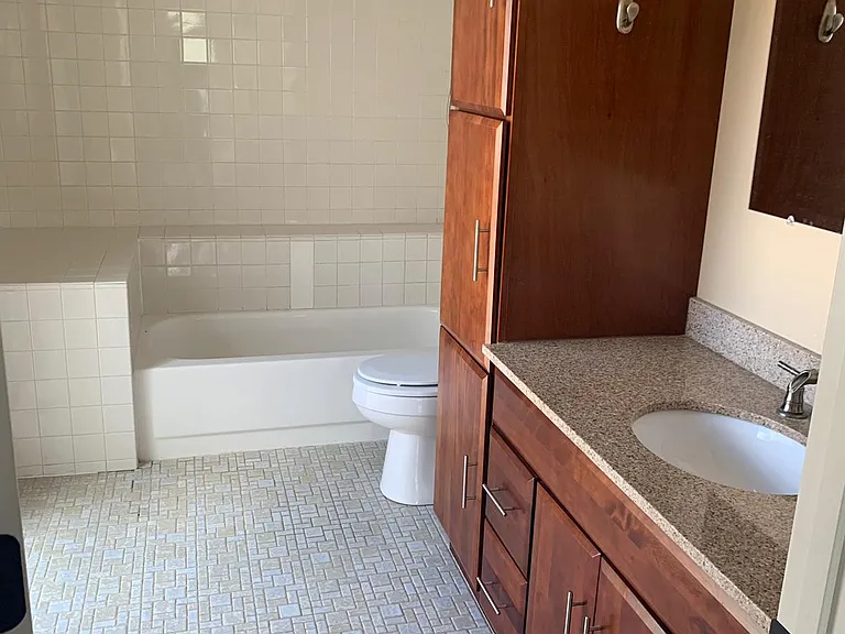 290 Le Parc Cir — Photo 18