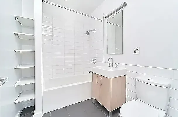 Rented by Living New York | media 33