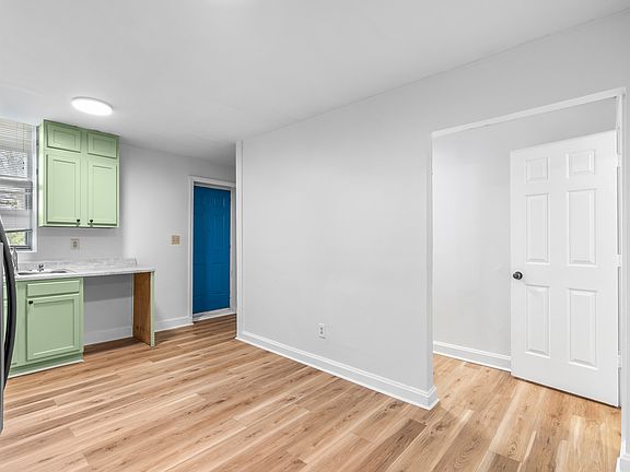 5th image of 2414 W Muhammad Ali Blvd #1