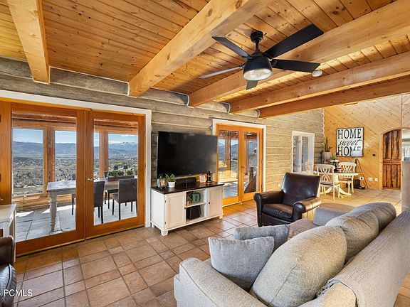 3rd image of 333 W Bern Way