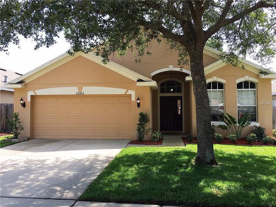 1st image of 11211 Avery Oaks Dr