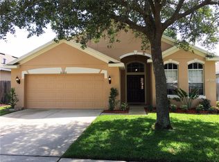 11211 Avery Oaks Dr, Tampa, FL 33625