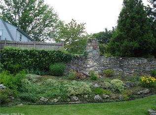 14 Canterbury Tpke, Norwich, CT 06360