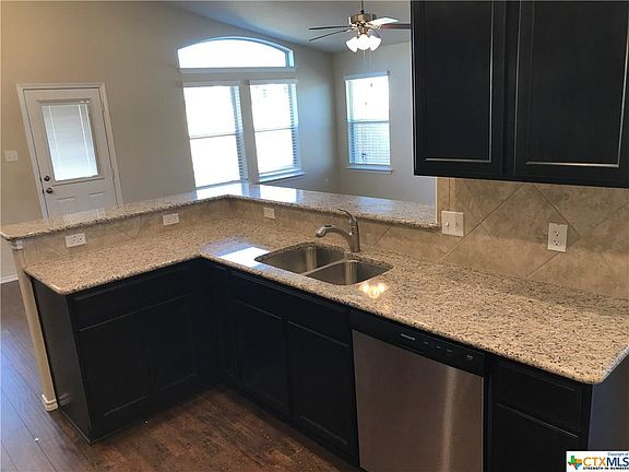 3rd image of 6218 Dorothy Muree Dr