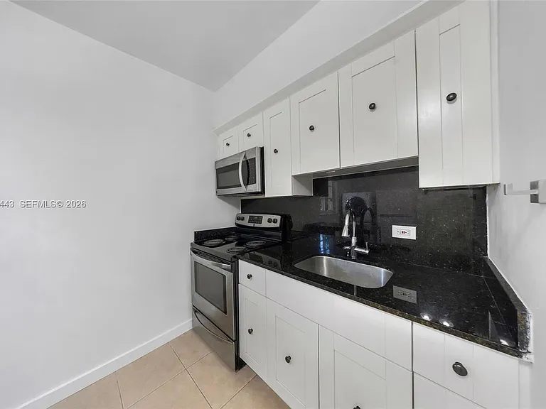 902 Salzedo St #5 — Photo 10