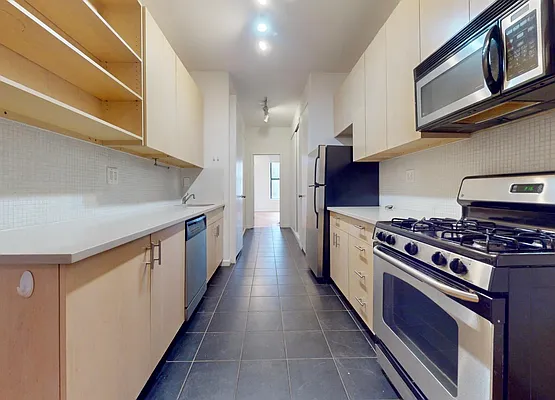 Rented by 346 Realty Group LLC | media 1