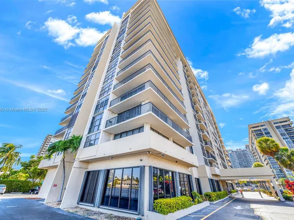 2017 S Ocean Dr, Hallandale, FL 33009