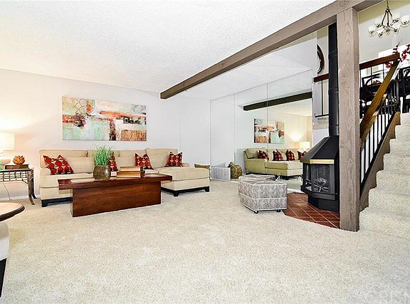4th image of 21545 Erwin St Unit 101