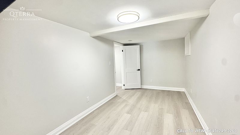 Kitchener Apartment for rent - 5 Bedrooms — photo 12
