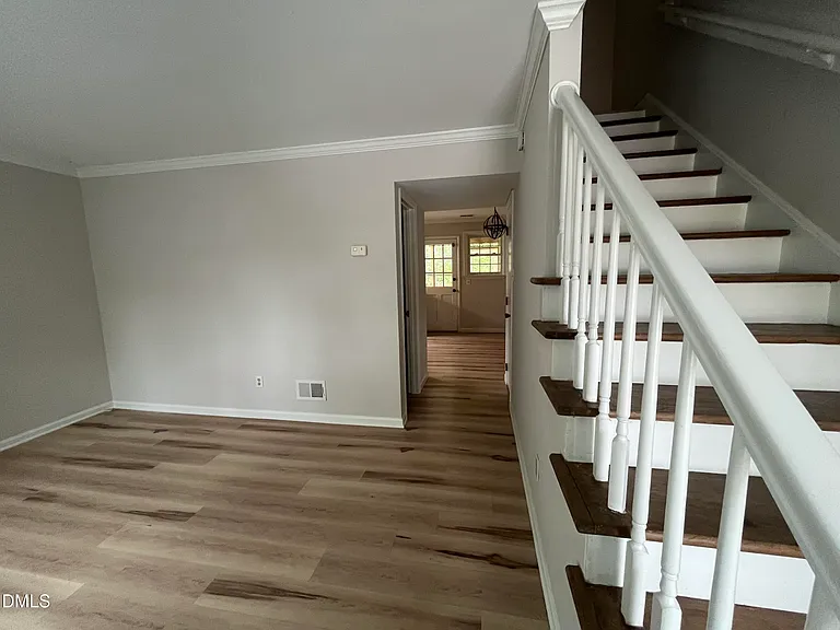 224 Waldo St — Photo 14