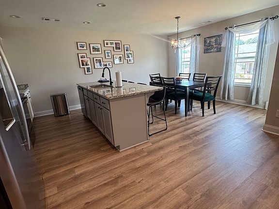 2nd image of 168 Red Tail Cir