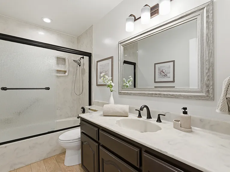 1850 Briarwood Dr — Photo 28
