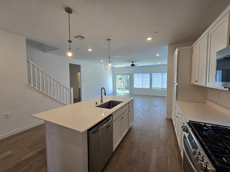 7037 E Cornell Ave — Photo 20
