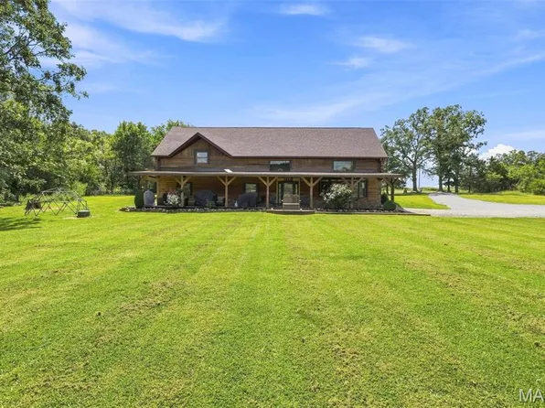 5501 Flatwoods Rd, Farmington, MO 63640
