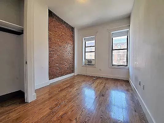 3rd image of 188 Rockaway Ave #4