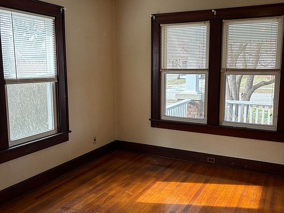 5th image of 1610 S East St