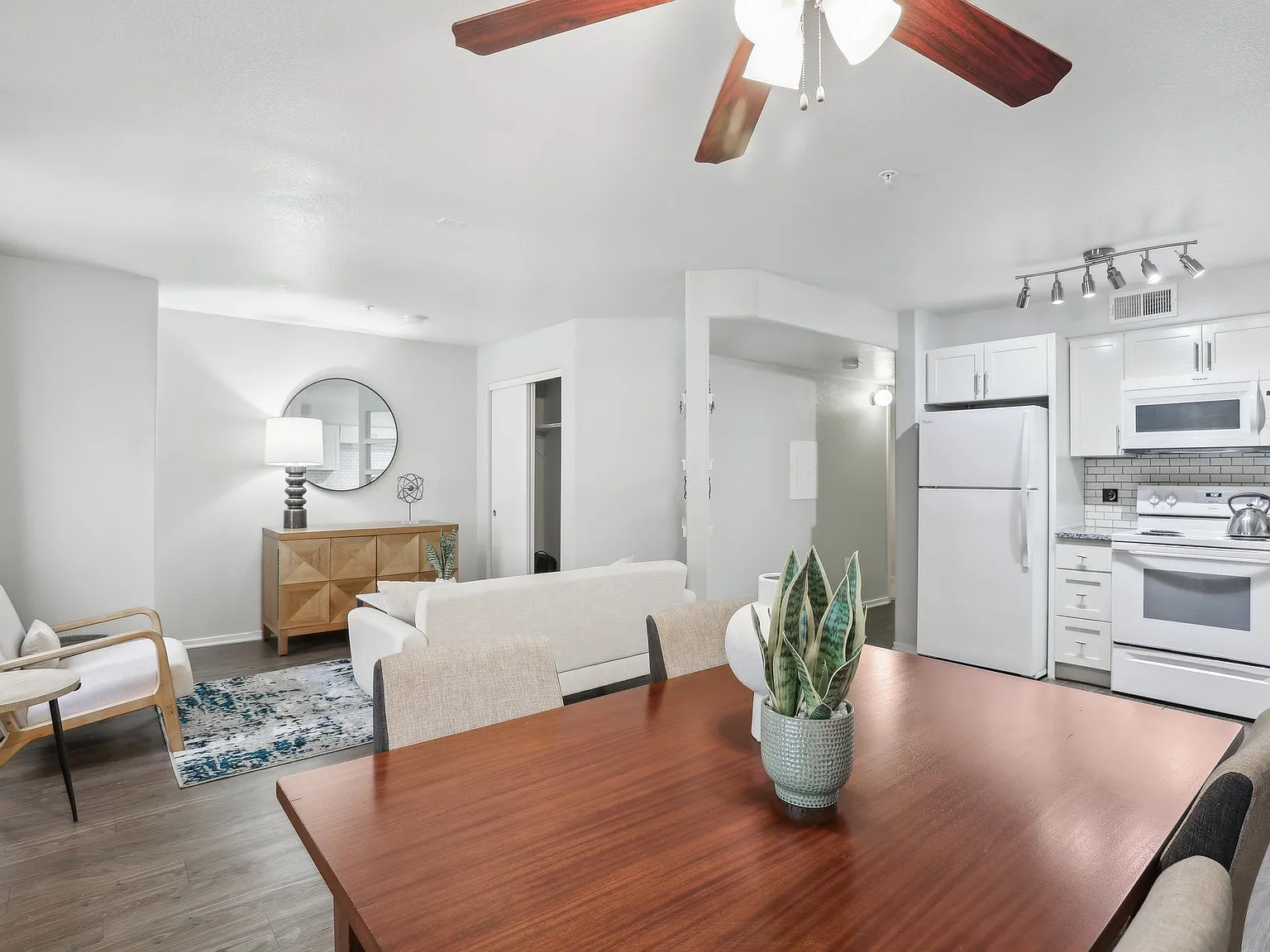 Court Senior Apartments — Photo 4