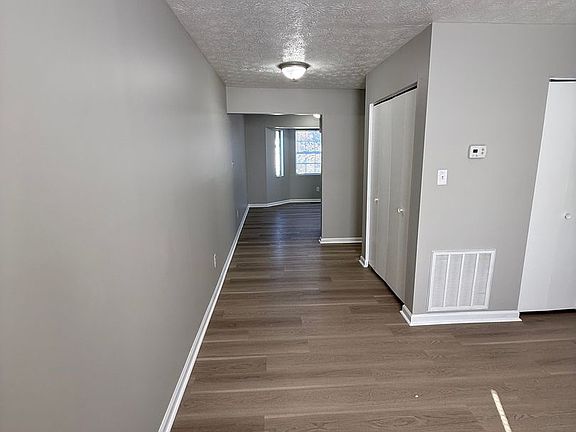 4th image of 300 S David Ln #300SDVIDLN-1