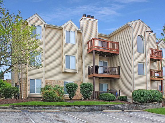 2nd image of 17048 Sandalwood Creek Dr APT B