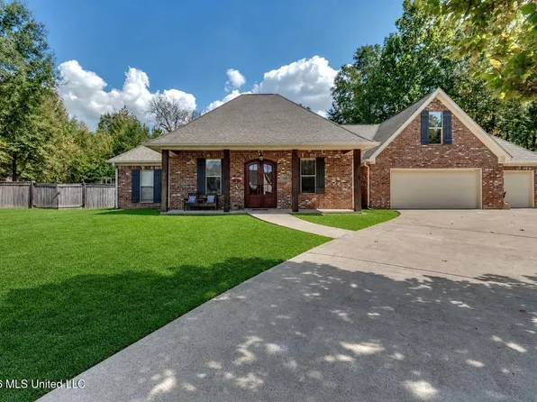 143 Glen Arbor Ct, Brandon, MS 39042